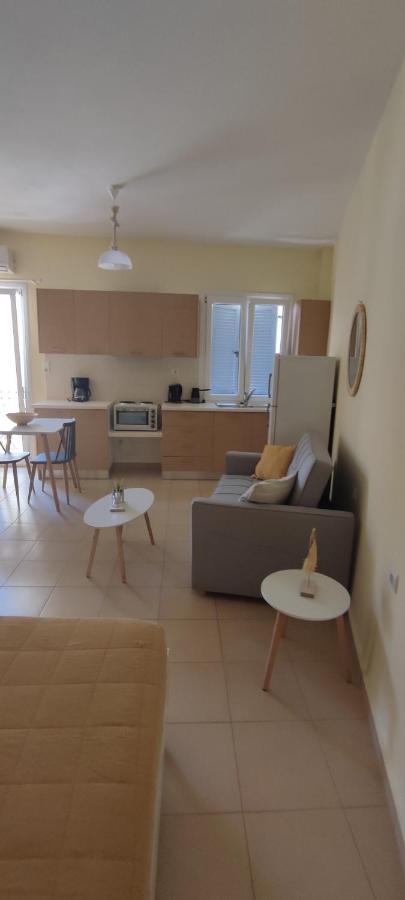 Nicol'S Apartment Ermoupoli Luaran gambar
