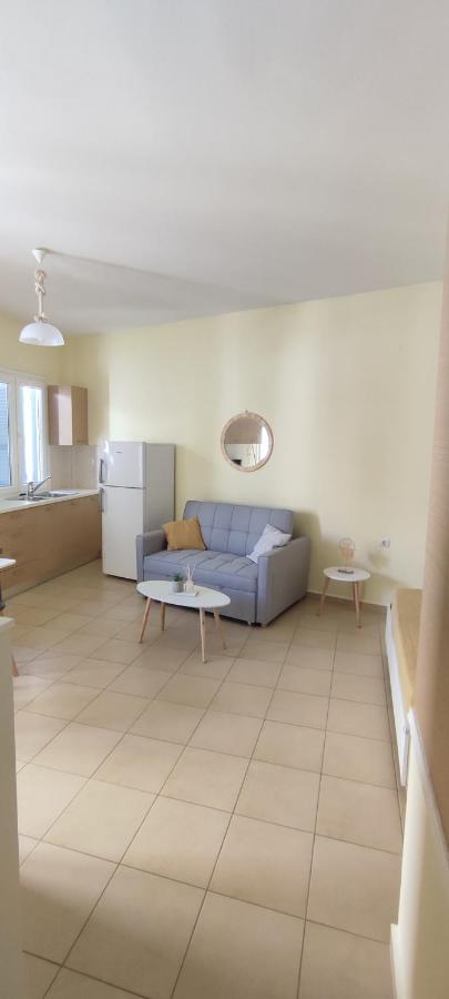 Nicol'S Apartment Ermoupoli Luaran gambar